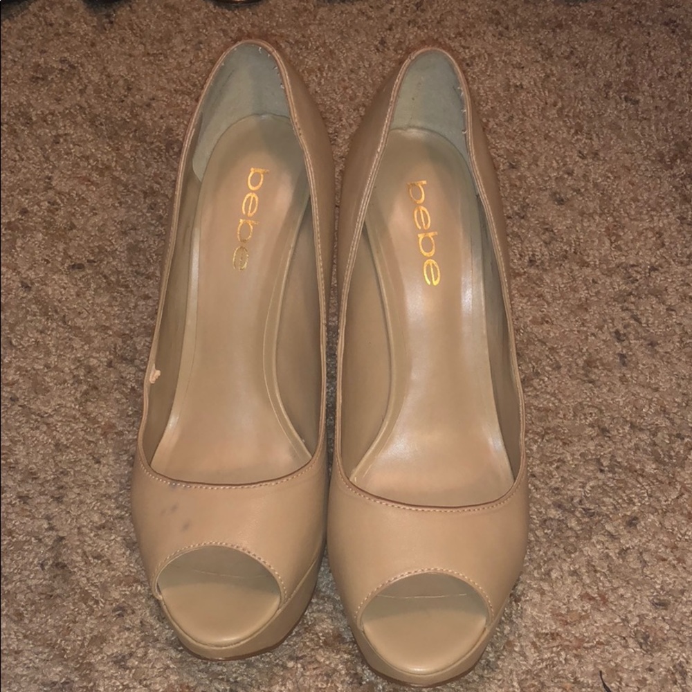 Bebé nude heels